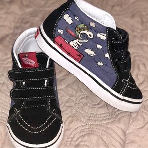 TODDLER VANS X PEANUTS SK8-MID REISSUE V